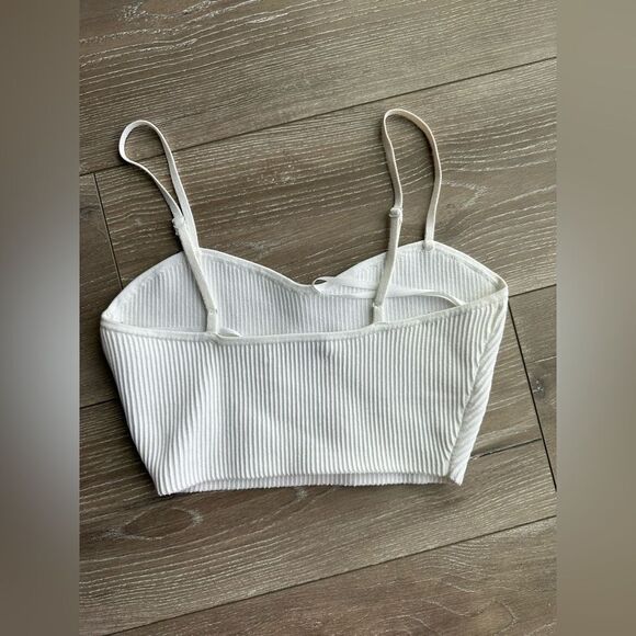 Babaton | SCULPT KNIT SWEETHEART TANK Ribbed Top - Picture 2 of 5